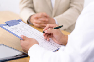 インプラントのセカンドオピニオンについて｜費用や転院したいときのチェックポイント