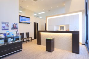 グラントウキョウスワン歯科・矯正歯科（東京都千代田区）